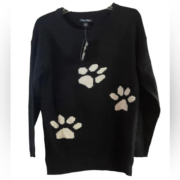 NWT- Evelyn Taylor Dog Paw Sweater. Size Medium - Picture 4 of 10